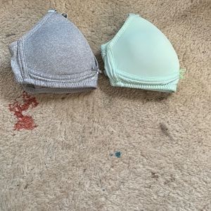 Tahari girls 2-pack bras 30A never worn